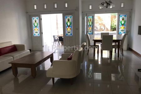 Dijual Rumah Strategis Arcamanik Bandung