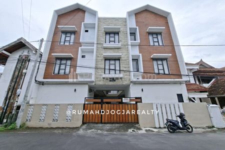 Jual Kost Eksklusif 3 Lantai 25 Kamar Full Furnish di Seturan Yogyakarta Dekat STIEYKPN, UPN, AMIKOM, PAKUWON