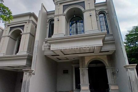 Dijual Rumah Klasik Modrrn 2 Lantai di Kalimulya Depok