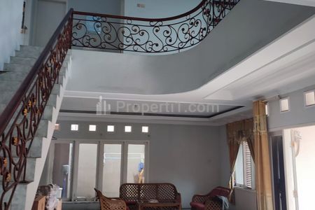 Disewakan Rumah Strategis Sayap BKR Bandung