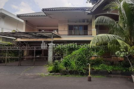 Dijual Rumah Bagus di Tulodong, Senayan, Jakarta Selatan