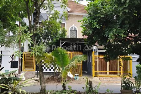 Dijual Cepat Rumah di Kencana Loka BSD Tangerang Selatan