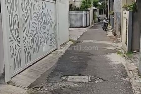 Dijual Rumah 3 Lantai di Jagakarsa Jakarta Selatan