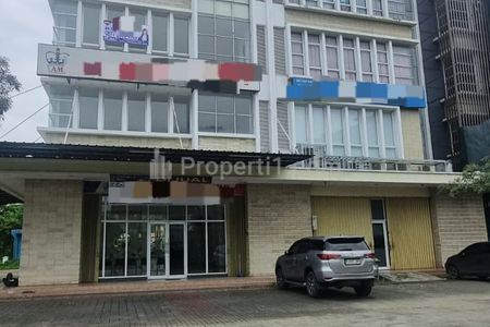 Dijual Mini Gedung / Ruko 5 Lantai Posisi Hook Lokasi Strategis di Kota Harapan Indah Bekasi