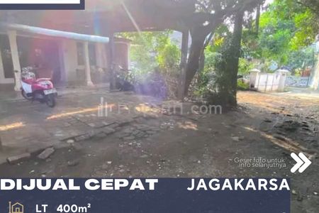 Dijual Rumah Lama Hitung Tanah Lokasi Strategis di Jagakarsa Jakarta Selatan