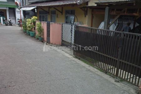 Dijual Tanah Bonus Rumah Strategis Dekat Stasiun Kereta Lenteng Agung, Jakarta Selatan