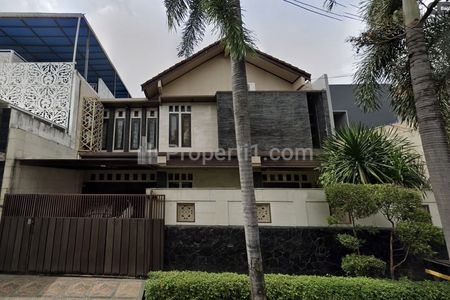 Jual Rumah Mewah SHM di Cakra Wijaya Jakarta Timur