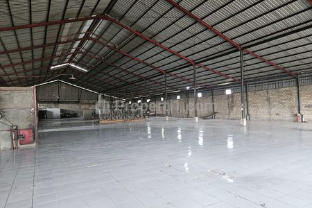 Gudang Dijual Lokasi Pangkah, Tegal