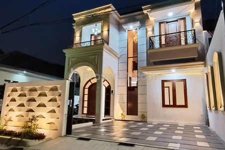Dijual Rumah Mewah Siap Huni Dalam Komplek di Duren Sawit Jakarta Timur