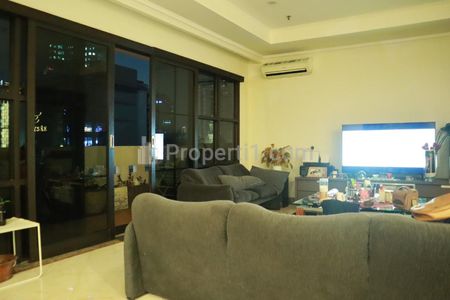For Rent Apartemen Kusuma Candra 3BR Fully Furnished, Strategic Location in South Jakarta