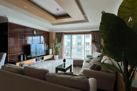 Disewakan Apartemen Pakubuwono Residence Jakarta Selatan - 3BR+1 303 sqm Full Furnish