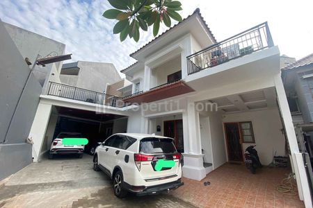 Jual Cepat Rumah 2 Lantai di Puri Sriwedari Cibubur