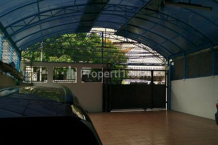 Dijual Rumah Bangunan Besar Lokasi di Keadilan Raya, Gajah Mada, Jakarta Barat - Strategis