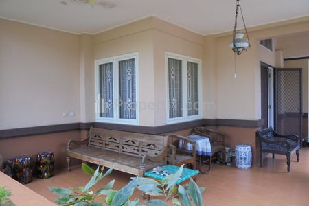 Jual Rumah Mewah Regency Pakuwon Indah Surabaya – Lokasi Strategis & Aman