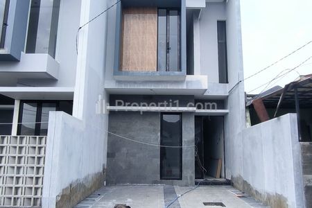Rumah Dijual New Gress di Taman Pondok Indah Wiyung Surabaya Selatan 