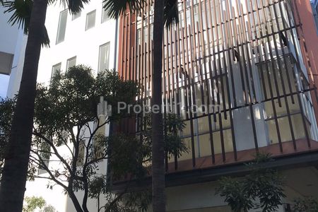 Disewakan Ruko 4 Lantai Lokasi Strategis di Jakarta Garden City Jakarta Timur