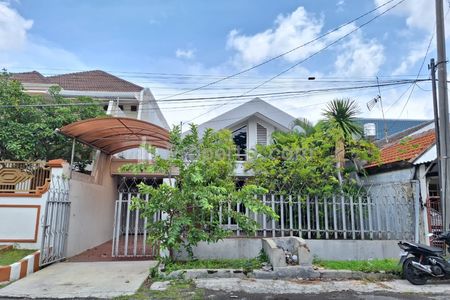 Sewa Rumah Siap Huni Strategis di Kertajaya Indah Timur Surabaya