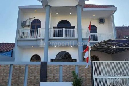 Dijual Rumah 2 Lantai di Perumahan Istana Mentari, Sidoarjo