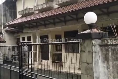Dijual Rumah Kost Putri Strategis di Beji, Dekat Kampus UI Depok