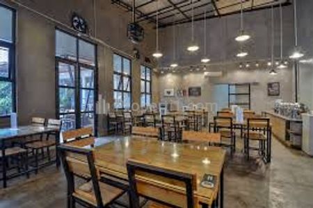 Dijual Hotel di Pusat Kota Main Road Lengkong Bandung