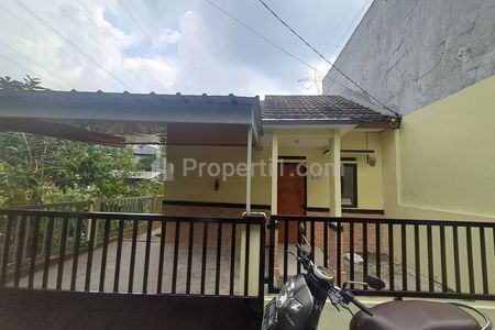 Dijual Rumah Lokasi Strategis di Cinere, Depok