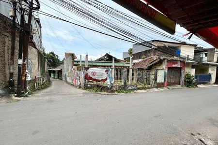 Dijual Tanah Hook Cocok untuk Rumah Kost Dekat Kampus UI Depok