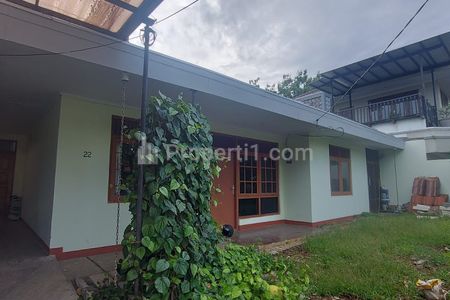 Jual Cepat Rumah Luas 2 Lantai di Komp. Bulog Jatiwarna, Bekasi