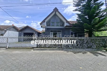 Jual Tanah Strategis Bonus Bangunan di Jl. Palagan Monjali km 1 Yogyakarta Dekat UGM, AL AZHAR, JCM
