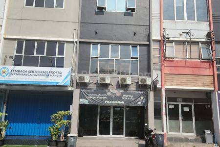 Jual Ruko Full Furnished dan Strategis di Bekasi Town Square, Margahayu, Bekasi Timur