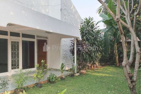Disewakan Rumah Luas di Area Kemang/Pejaten Jakarta Selatan SSP255