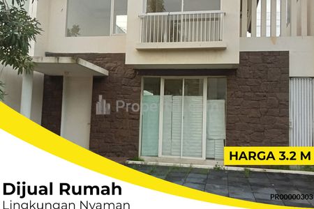 Rumah Dijual di Royal Residence Surabaya Barat Dekat Pakuwon Mall