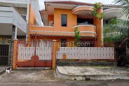 Dijual Rumah Rapih Bagus Terawat di Taman Modern Cakung Jakarta Timur
