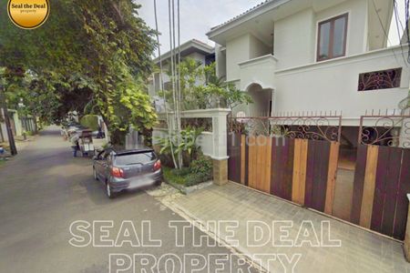 Disewakan Rumah Mewah di Area Kemang/Pejaten Jakarta Selatan SSP668