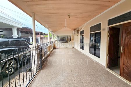 Sewa Rumah Hadap Timur Siap Huni Tengah Kota