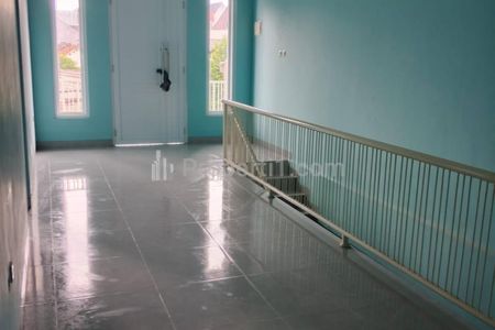 Disewakan Rumah Siap Huni 5 BR, Akses Dua Mobil di Bendungan Hilir, Dekat Sudirman, Tanah Abang - Jakarta Pusat