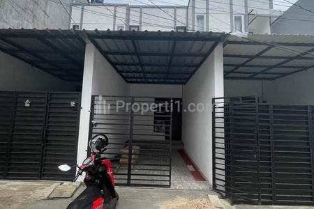Dijual Rumah 2 Lantai di Kebon Jeruk, Jakarta Barat - Siap Huni