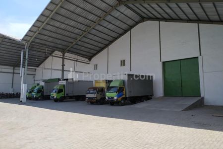 Jual Cepat Gudang Sertifikat Luas 10 Hektar Bangunan 1,7 Hektar di Purwosari, Pasuruan, Jawa Timur