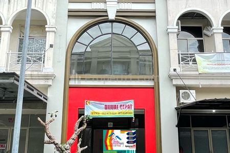 Disewakan Ruko Baru Renovasi di Grand Galaxy City Bekasi Selatan