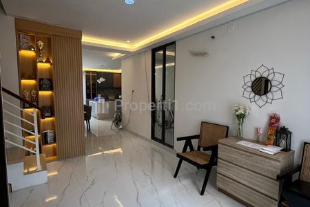Dijual Rumah Mewah Full Furnished Jakarta Garden City Cluster Shinano Jakarta Timur
