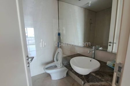Sewa Apartemen One Icon Surabaya - Siap Huni 2 BR Kosongan + AC