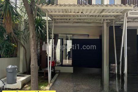 Dijual Rumah NorthWest Lake Citraland Surabaya Barat - Modern 2 Lantai BONUS SEMI Furnished - Taman Belakang Hijau Asri - Siap Huni