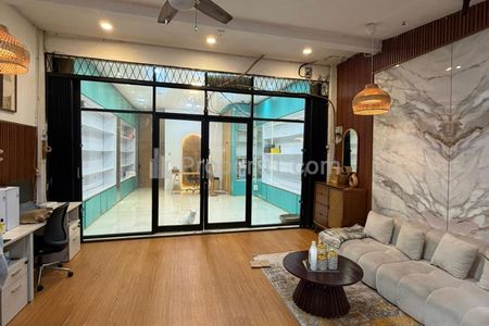 Dijual Rumah 4 Lantai di Mangga Besar, Jakarta Barat - Furnished, Siap Huni