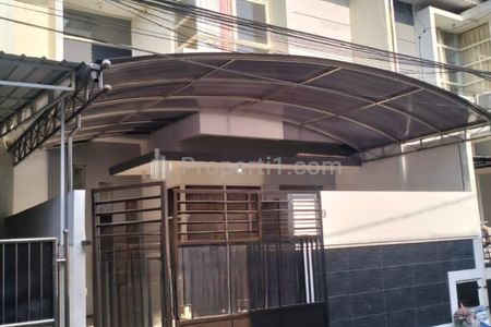 Jual Rumah 2 Lantai Strategis Area Lebak Indah Surabaya