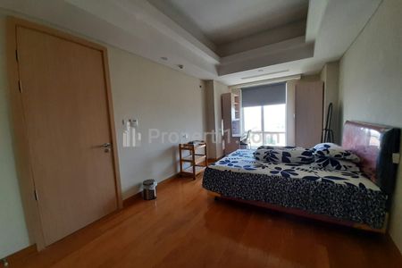 Sewa Apartemen One East Residence Surabaya 1BR Furnished – Lokasi Premium Depan MERR & Galaxy Mall