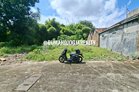 Jual Tanah Murah Seputar Plurugan Tirtonirmolo Yogyakarta Dekat AMAYO, UPY PGRI