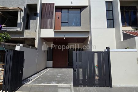 Dijual Rumah Baru Dalam Komplek Di Rawamangun Jakarta Timur