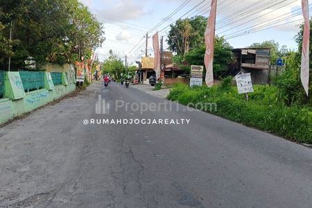Jual Tanah Strategis Bonus Bangunan Pinggir Jalan Jambon Trihanggo Yogyakarta Dekat SKE, JCM, UGM