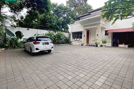 Dijual Rumah Bisa untuk Kantor di Cipete Jakarta Selatan SSP072