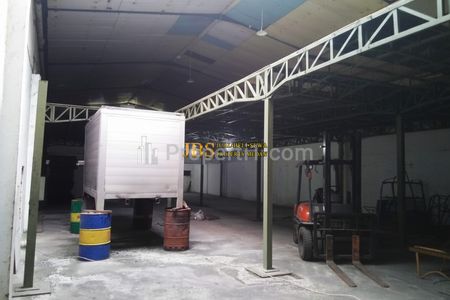 Disewakan Gudang 3 in 1 di Komplek Krakatau Multi Center Blok B - Medan