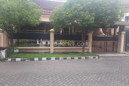 Dijual Rumah 2 Lantai di Gayungsari Barat, Surabaya